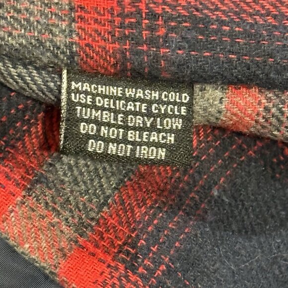 NWT Mountain Expeditions Quilted Navy Blue Royal Heritage Vest Mens Large - Picture 11 of 13